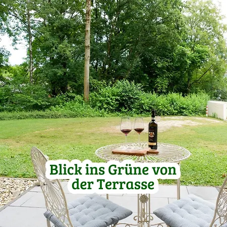 Daines Oase, Ruhig, Tiefgarage, Terrasse, Nahe Duesseldorf *