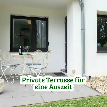 Daines Oase, Ruhig, Tiefgarage, Terrasse, Nahe Duesseldorf *