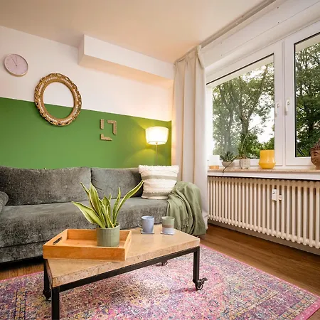 Apartment Daines Oase, Ruhig, Tiefgarage, Terrasse, Nahe Duesseldorf