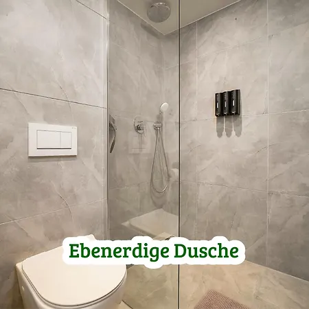 Daines Oase, Ruhig, Tiefgarage, Terrasse, Nahe Duesseldorf *