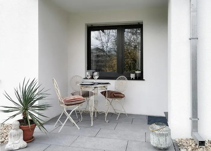 Oase Am Grossstadt Jungel Lägenhet *